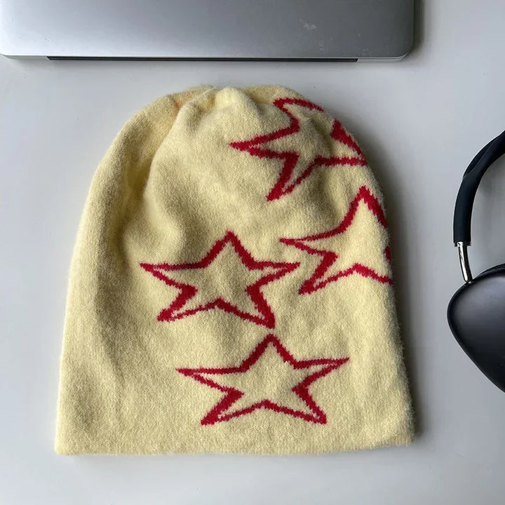 Sai | Women’s beanie hat with bold star pattern