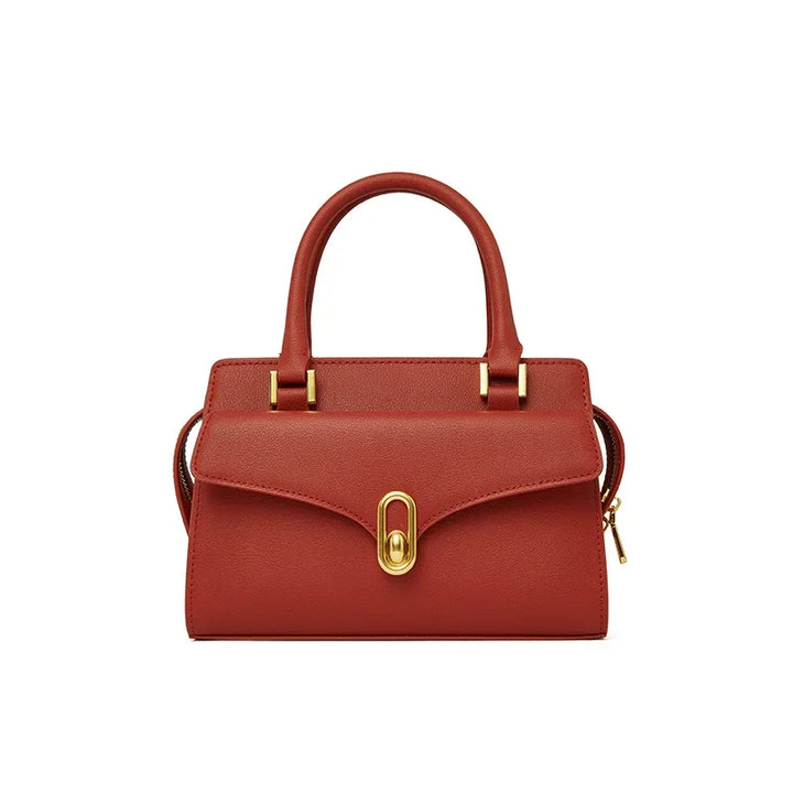 Shelby | Women’s classic handbag with structured design and gold accents