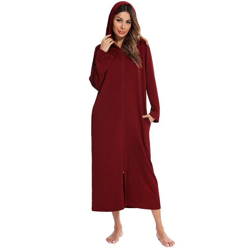 Lena | Women’s long bathrobe with hood, zipper closure and side pockets