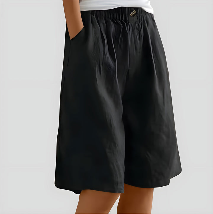 Alia | Wide-leg linen shorts with stretch waistband