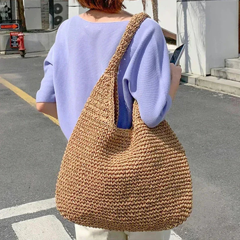 Kaylee | Women’s tote bag with wicker design and interior pocket