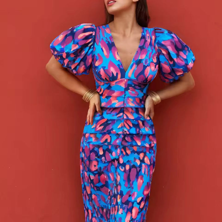 Alira | Pleated sleeve dress with defined waist