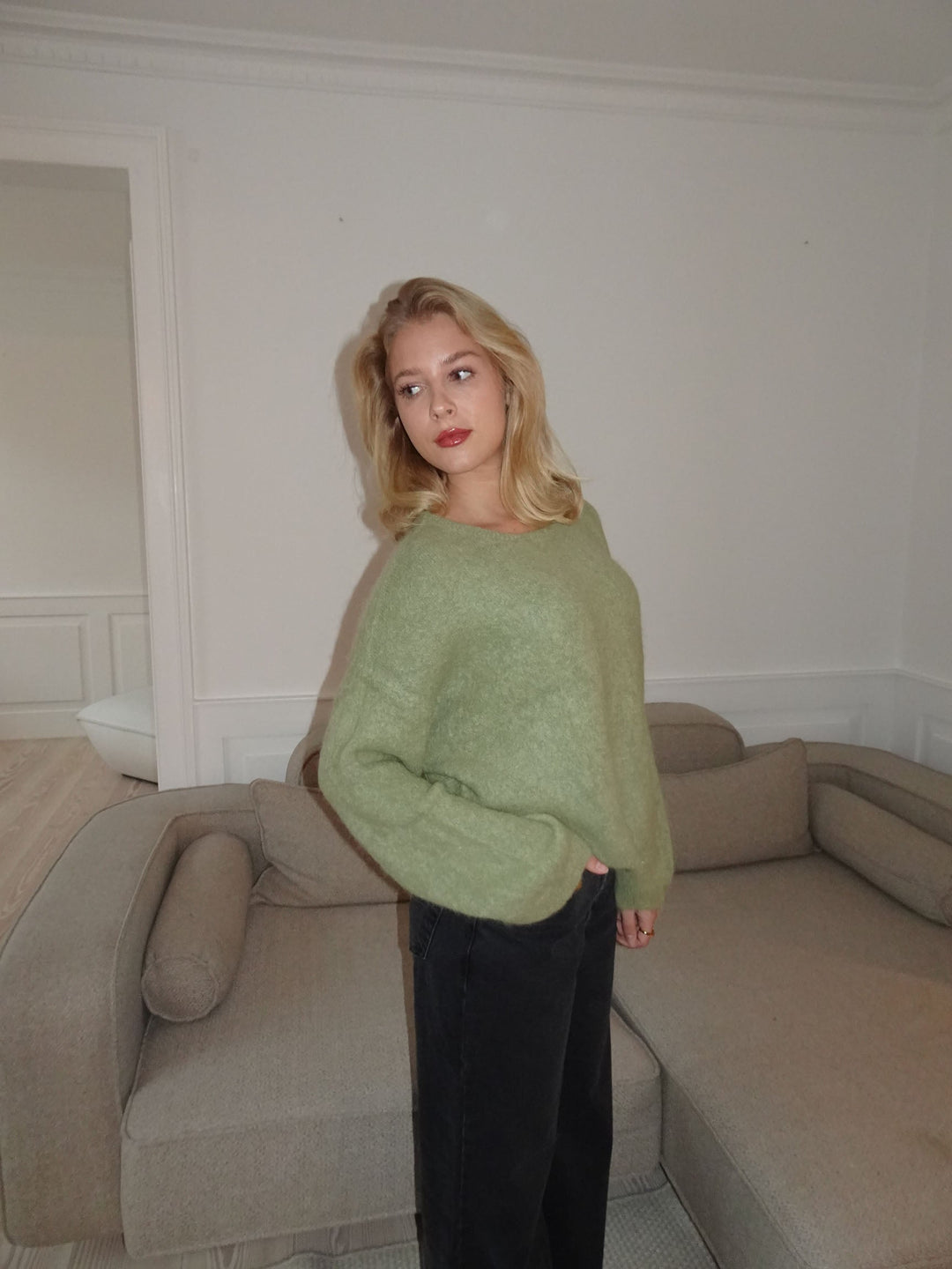 Ivy | Women’s knit sweater with oversized fit design