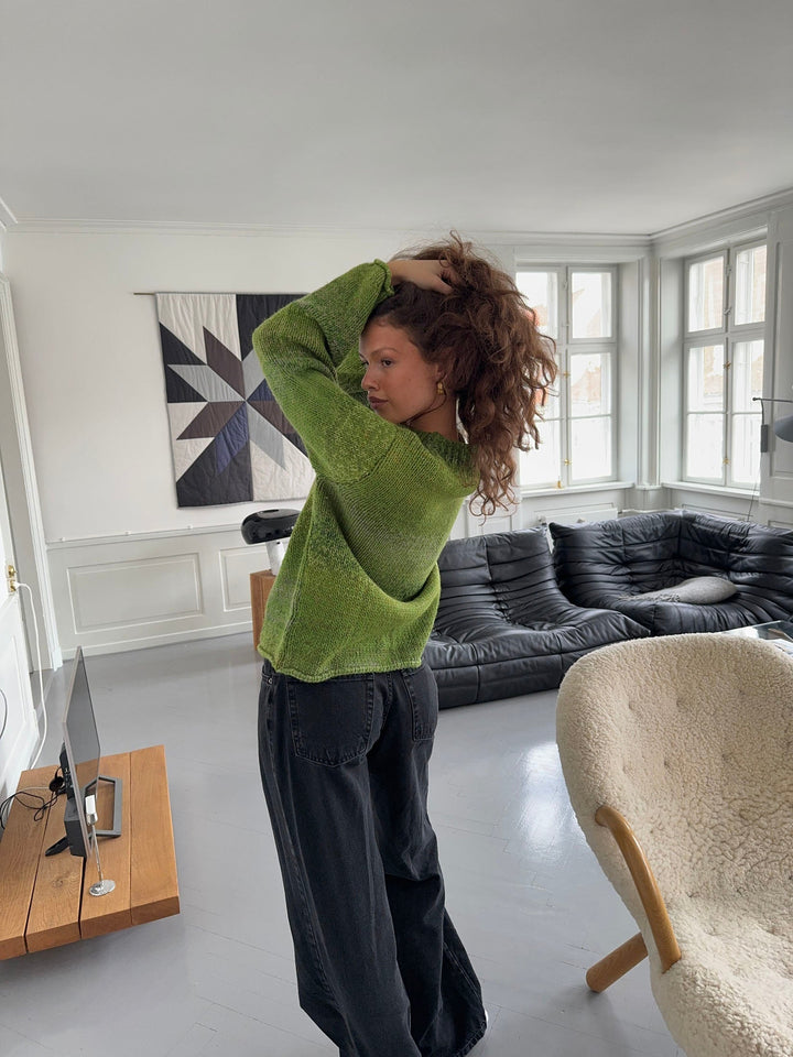 Isla | Women’s knit sweater with multicolored design