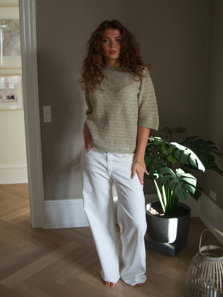 Colette | Women’s knit sweater with striped mid sleeve design