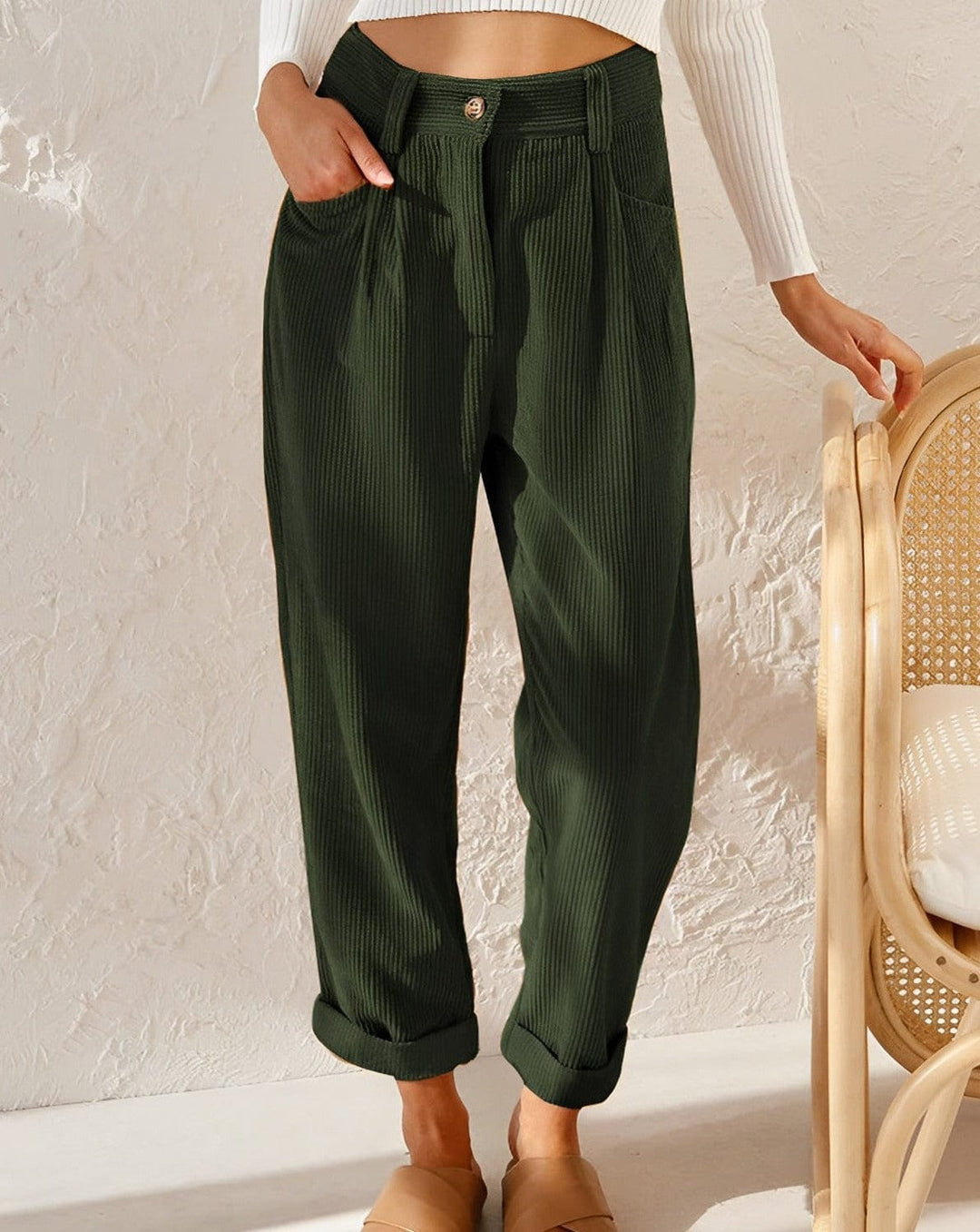Nyla | Casual timeless corduroy pants