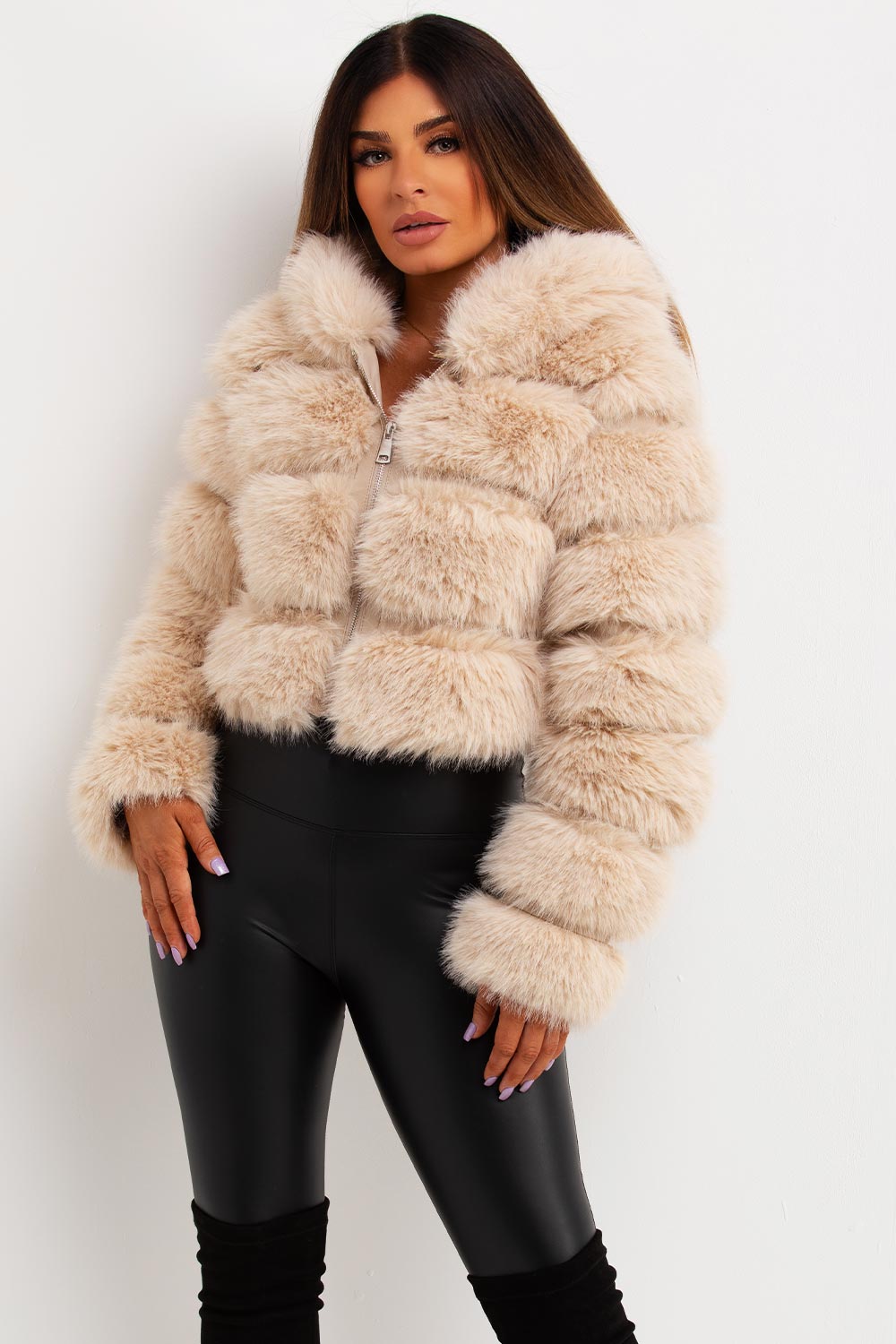 Indiee | Women’s hooded faux fur jacket