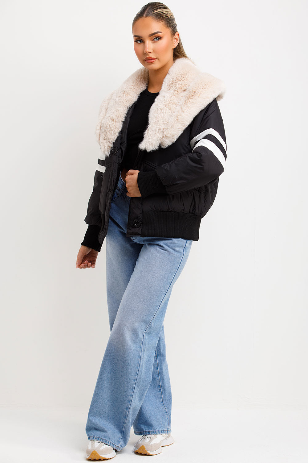 Calyra | Women’s aviator bomber jacket with faux fur collar