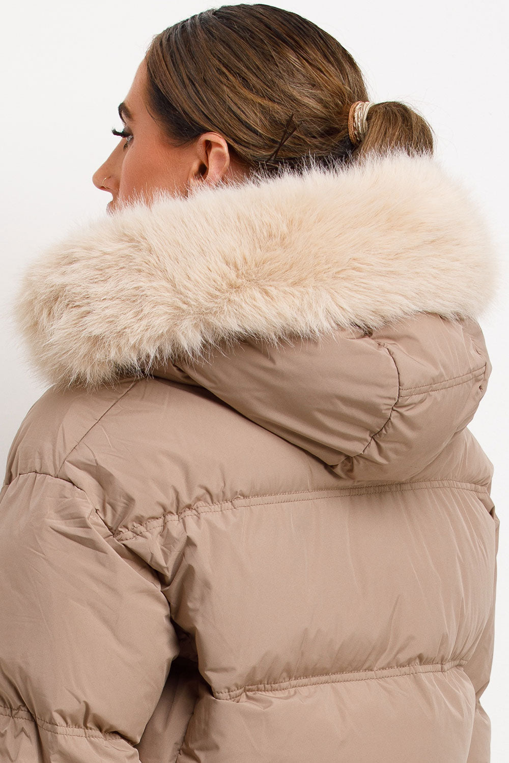 Casselyn | Women’s puffer jacket with faux fur hood