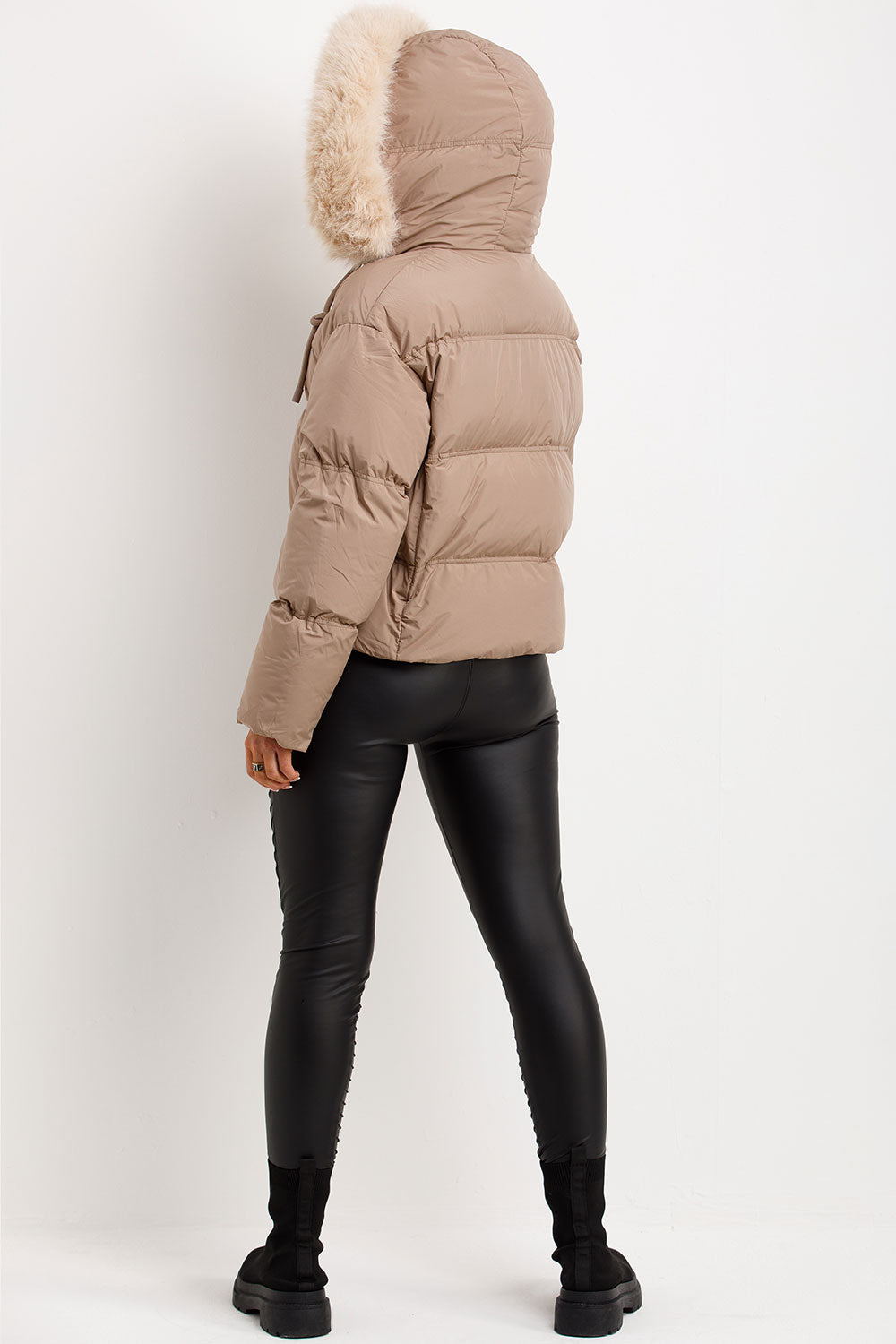 Casselyn | Women’s puffer jacket with faux fur hood