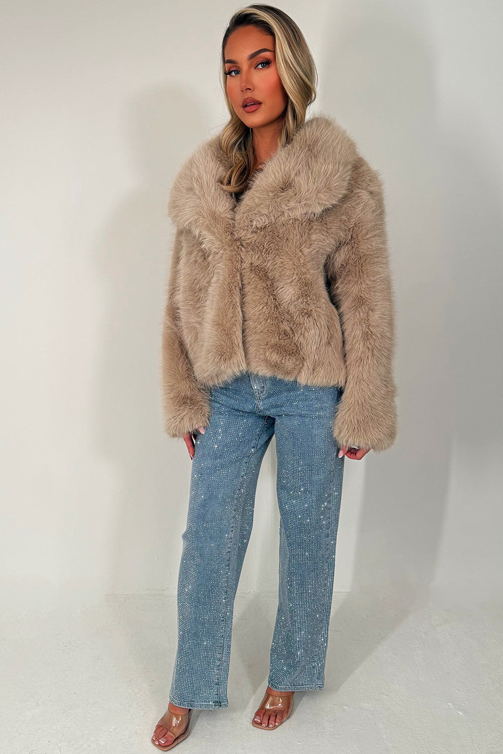 Emera | Women’s collared faux fur jacket