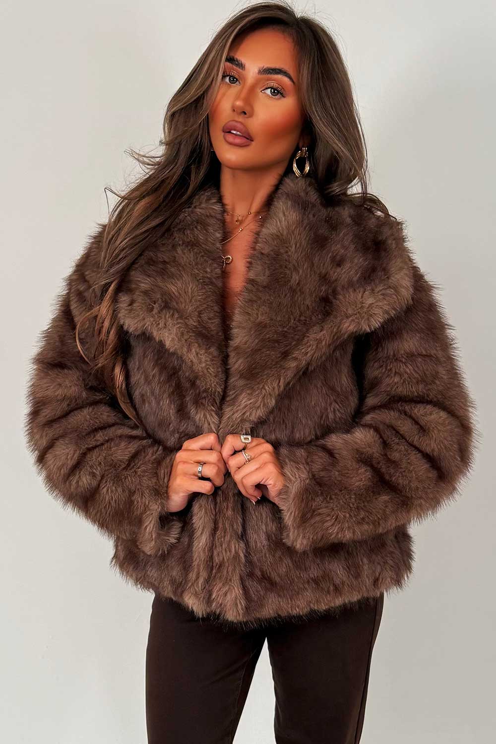 Liviah | Women’s collared faux fur jacket