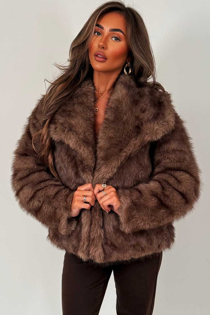Liviah | Women’s collared faux fur jacket