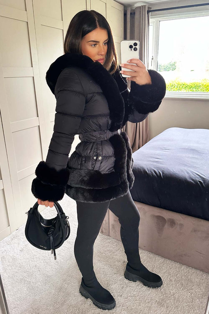 Leilana | Women’s padded down-style puffer jacket with faux fur trim