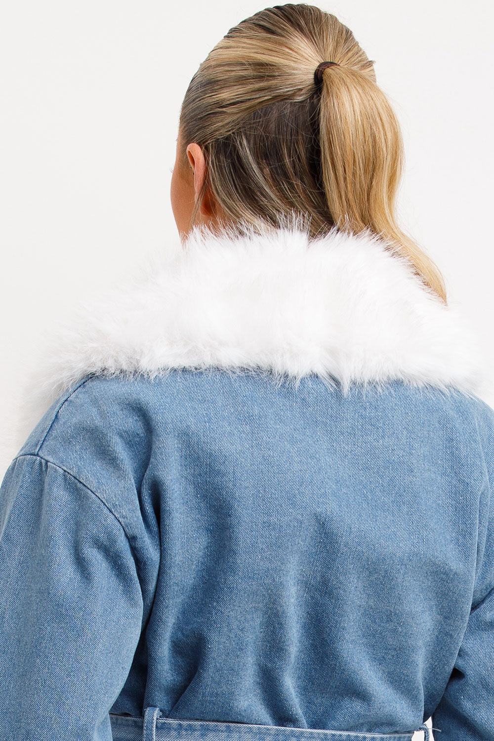 Anneliese | Women’s belted denim jacket with faux fur trim