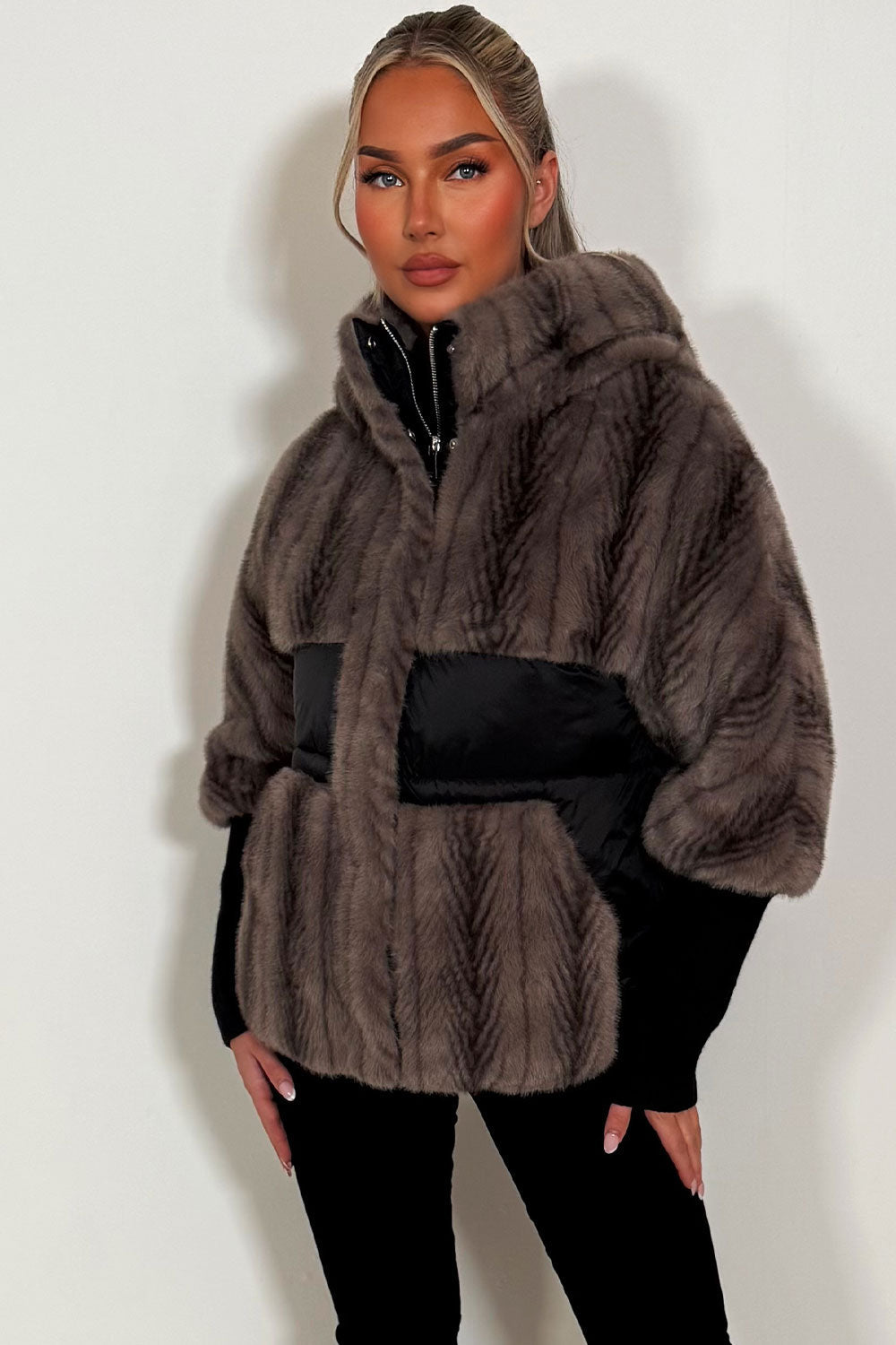 Lilibet | Women’s hooded faux fur jacket