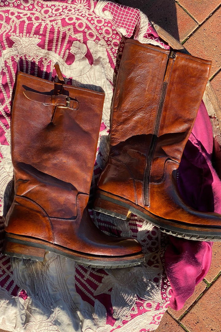 Flora | Women’s Italian leather classic ankle boots