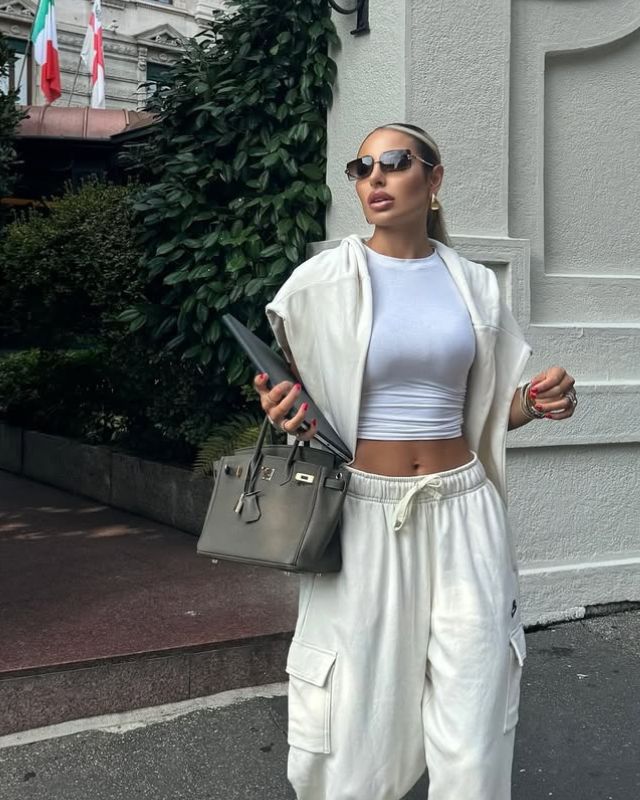 Amaya | Women’s luxurious embossed leather handbag with gold accents