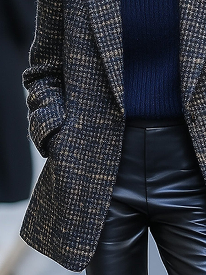 Cleo | Women’s vintage tweed blazer with classic lapel