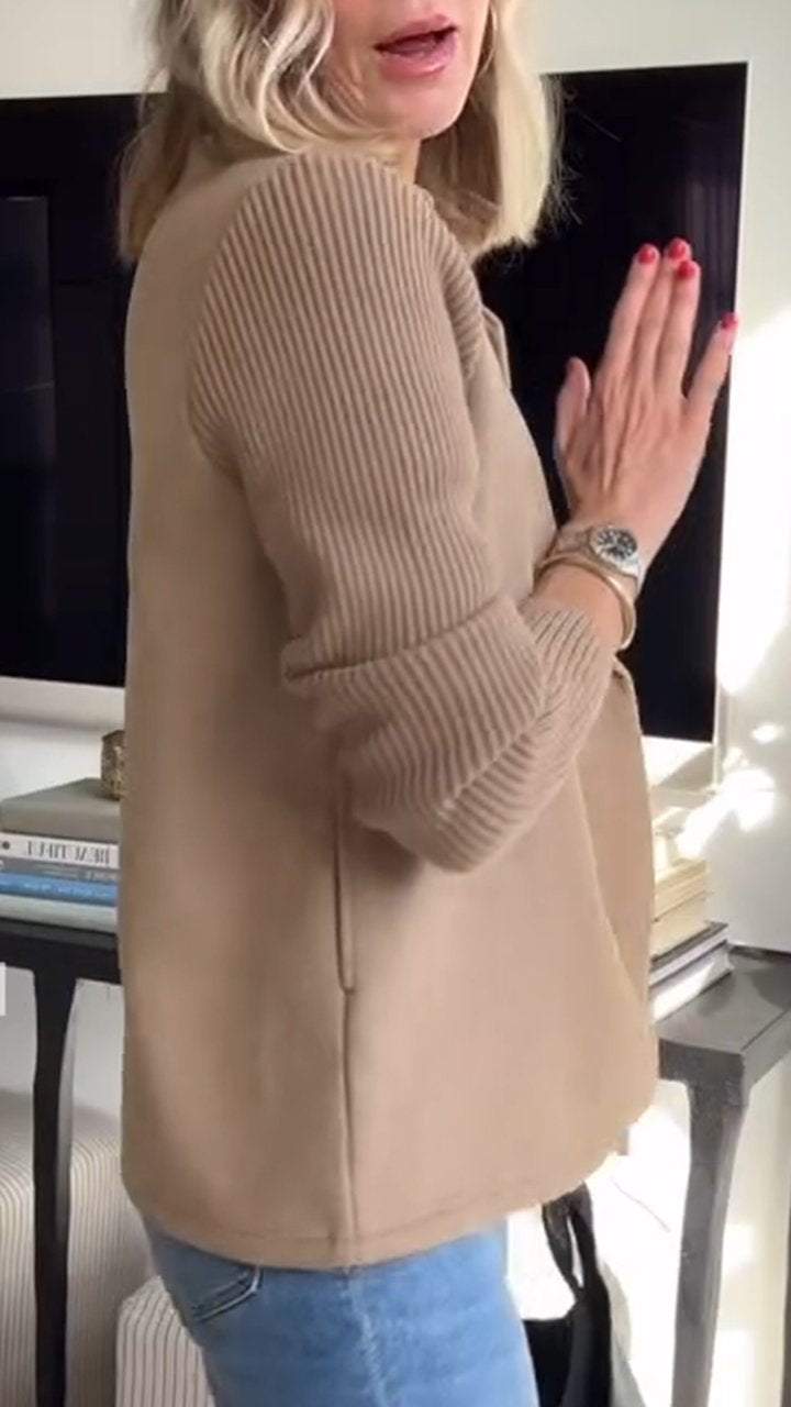 Indie | Women’s knit sleeve blazer with double-breasted and structured lapels