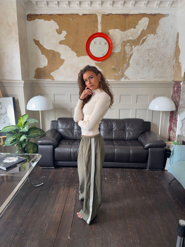 Camden | Women’s zip knit with high collar design