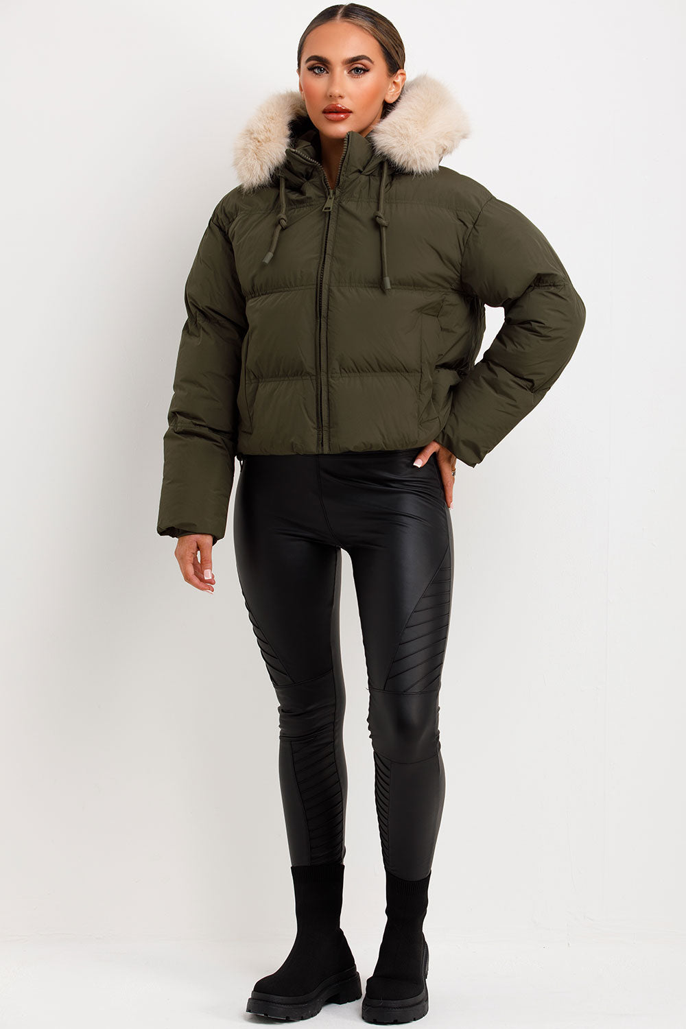 Aven | Women’s puffer jacket with faux fur hood