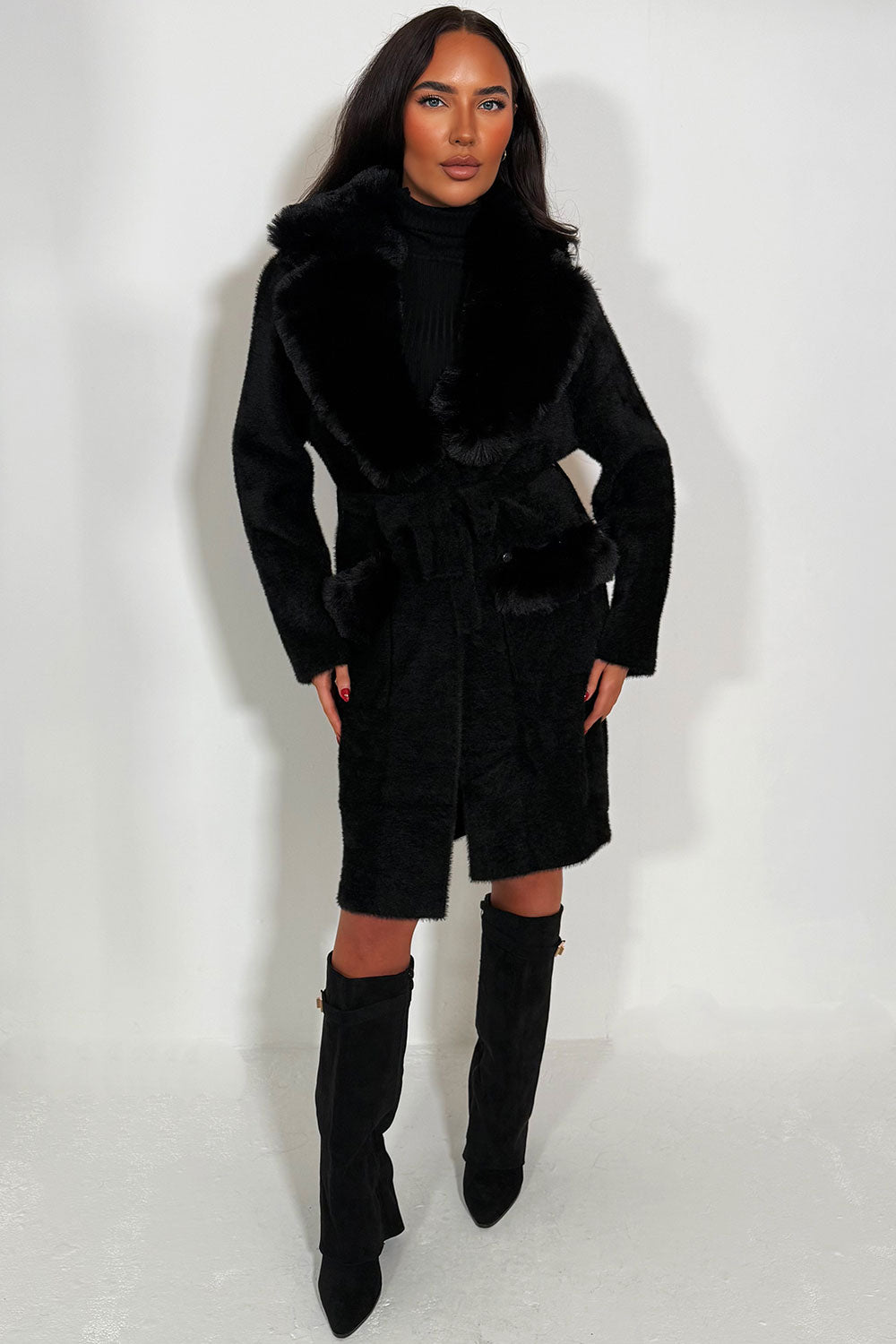 Kesslyn | Women’s belted coat with faux fur collar