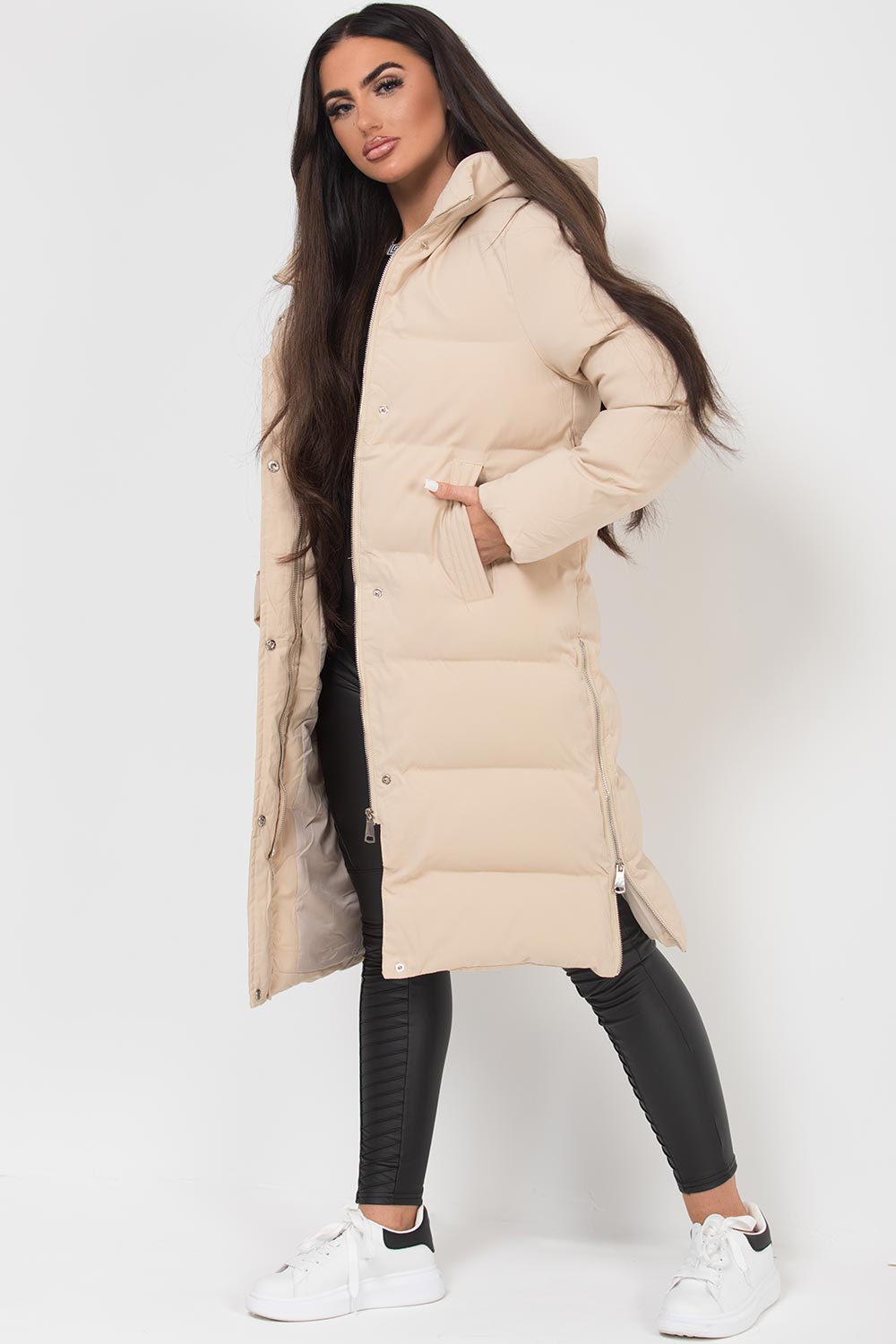 Faelynn | Women’s long puffer coat with side zip