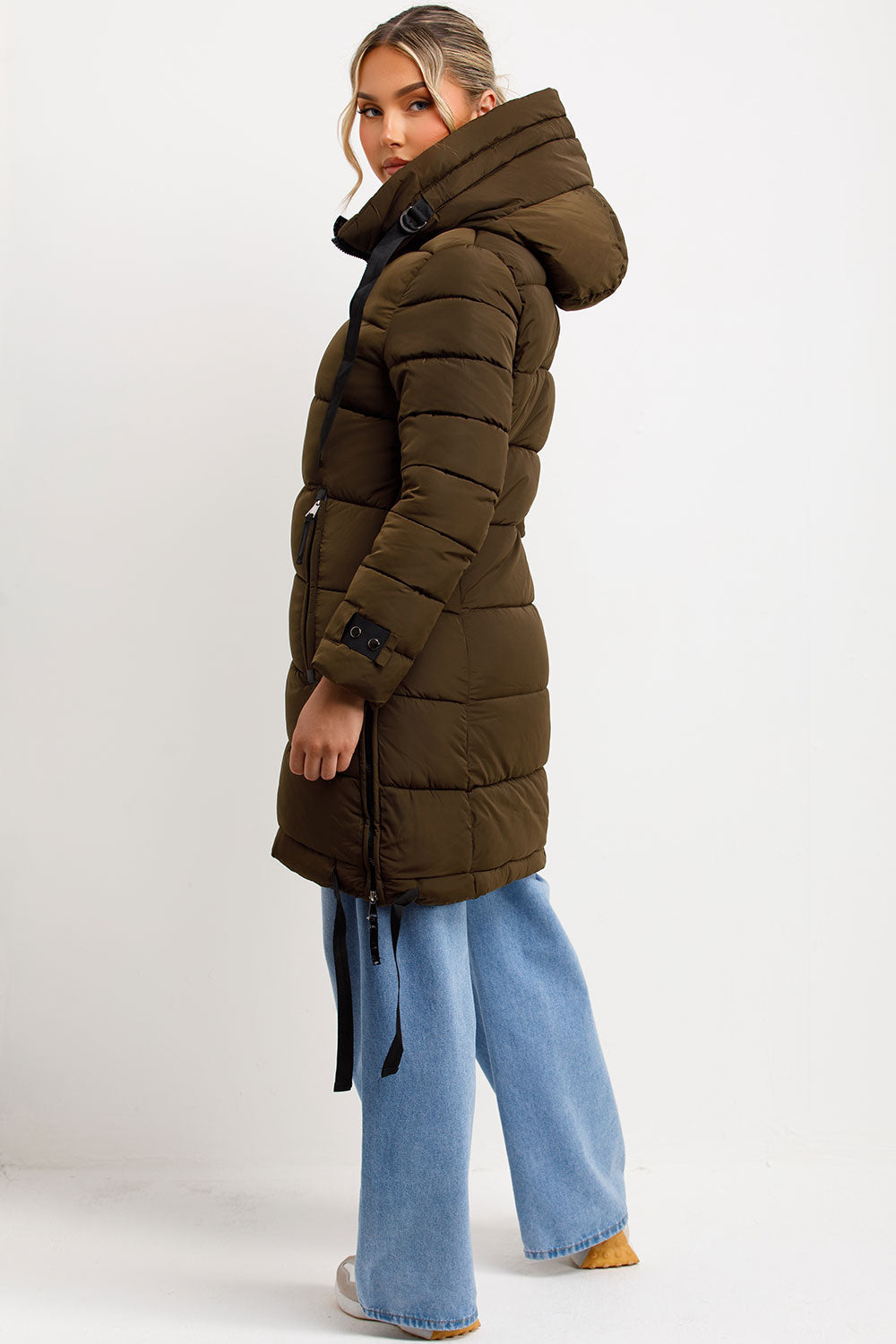 Kaeli | Women’s long puffer coat with hood and side straps