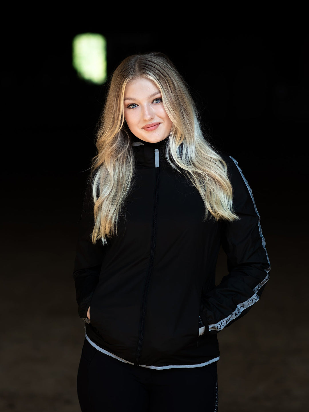 Minea | Women’s lightweight reflective shell jacket