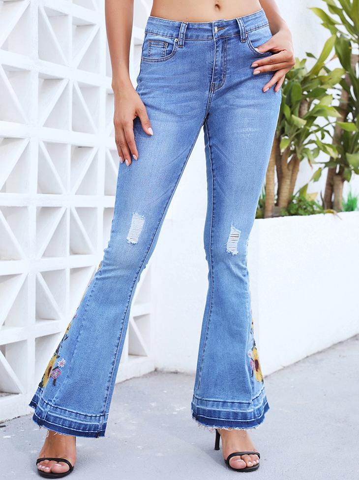 Freya | Women’s flare jeans with embroidered detail and slim fit