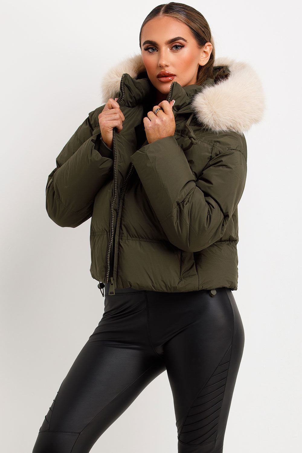 Aven | Women’s puffer jacket with faux fur hood