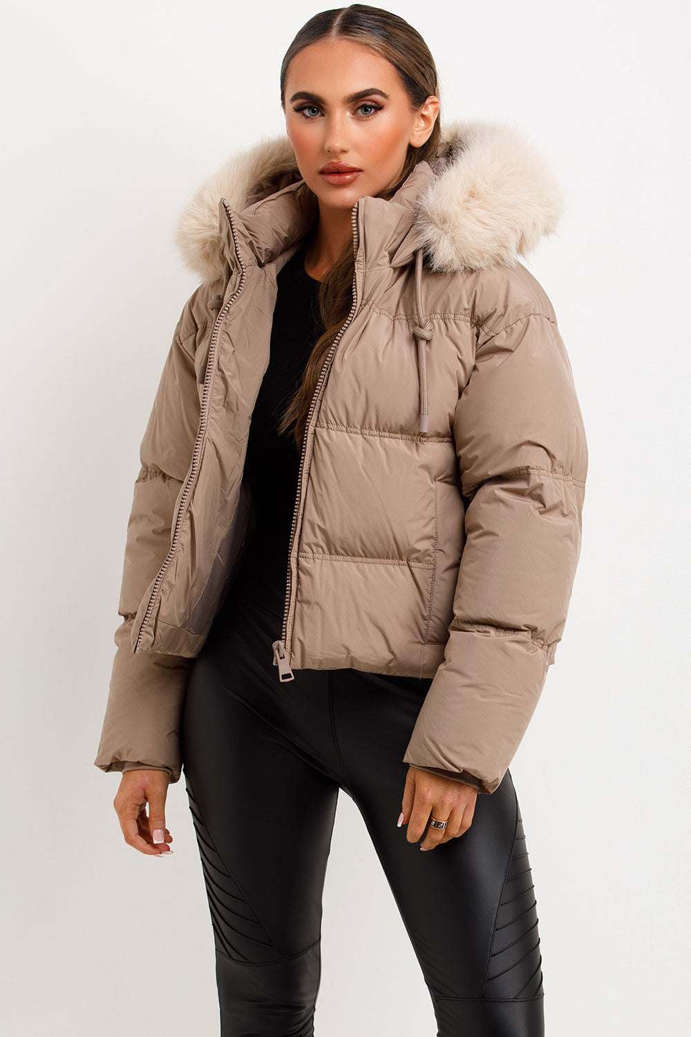 Casselyn | Women’s puffer jacket with faux fur hood