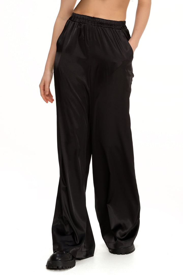 Melly | Women’s satin trousers with elastic waistband and relaxed fit