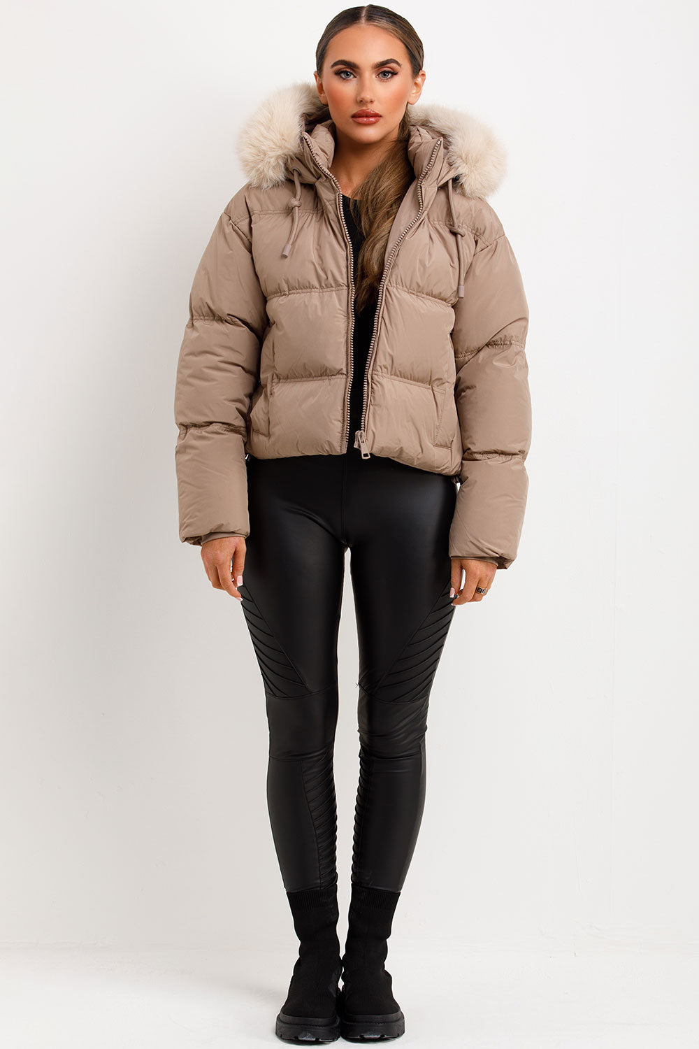 Casselyn | Women’s puffer jacket with faux fur hood