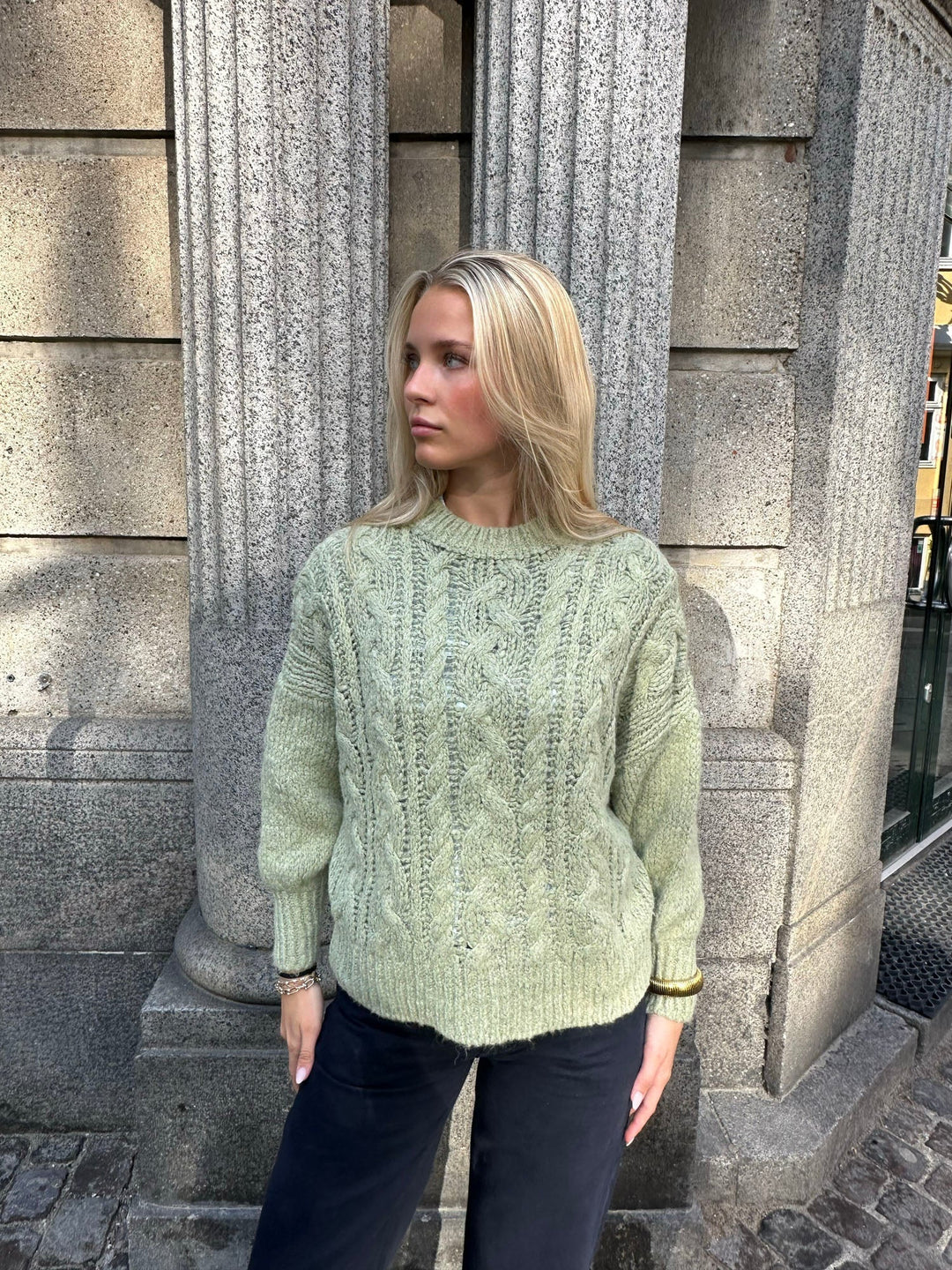 Fallon | Women’s cable knit sweater with balloon sleeve design