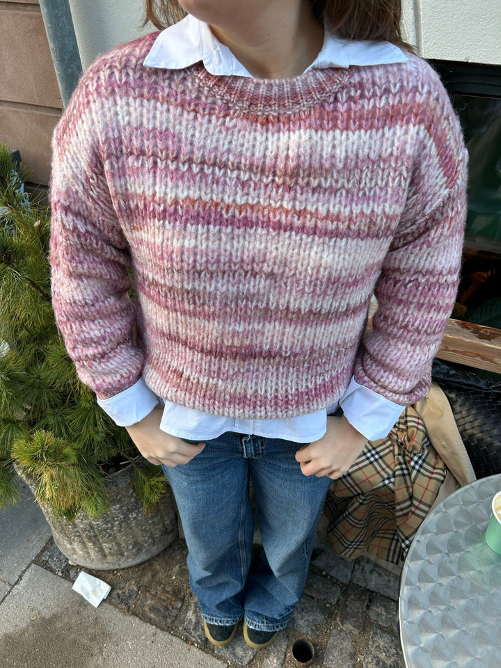 Mabel | Women’s knit sweater with striped design