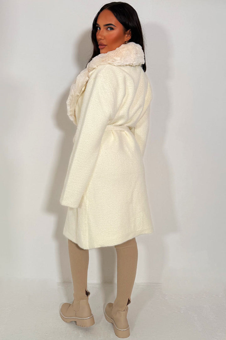 Rosetta | Women’s belted coat with faux fur collar